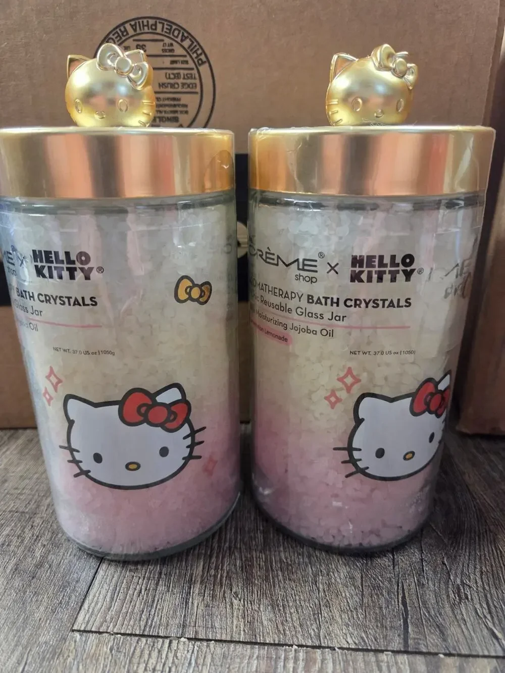THE CREME SHOP x Hello Kitty Aromatherapy Bath Crystals Glass Jars Lot of 2